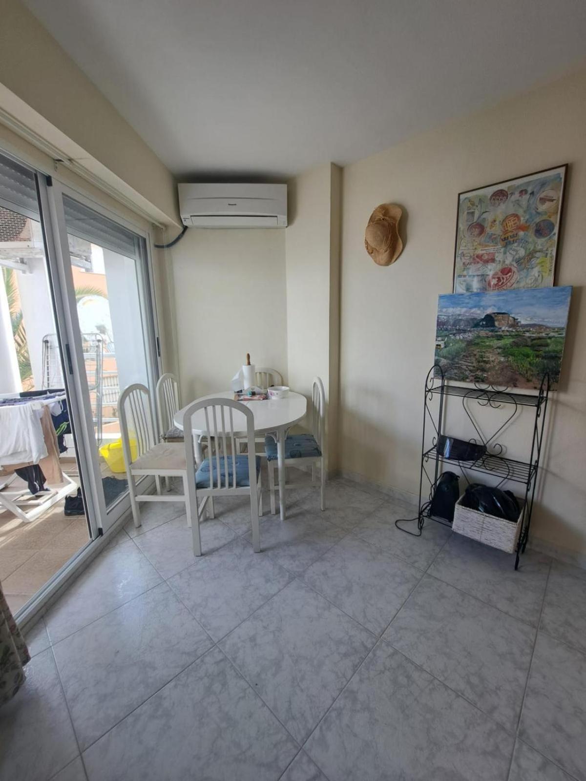 Apartment Pie De Playa En Y Con Piscina Denia
